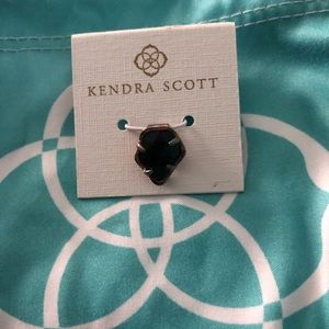 Black Stone Kendra Scott Charm